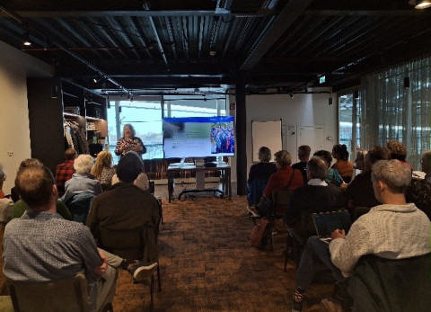Burgerwetenschappers bij de Workshop Gezond Water in de stad 