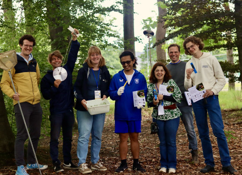 Rosan met de deelnemers van de workshop Meten is (de toekomst) weten! bij Twente University