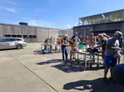 Burgerwetenschappers zetten meetapparatuur in elkaar